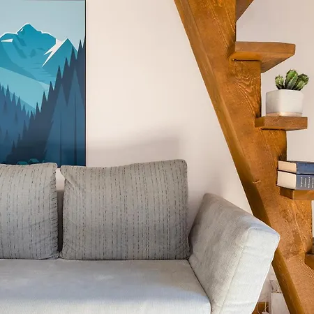 Cute Chalet 5 Pax Prox Cham Center Chalet *